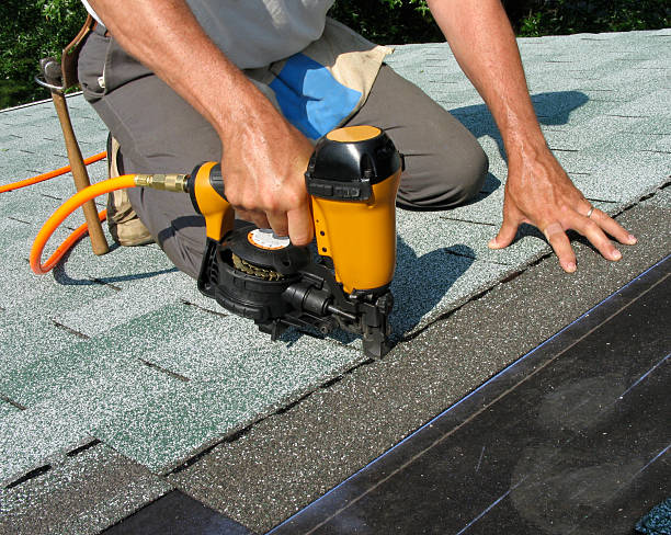 Best Commercial Roof Installation  in Wrens, GA